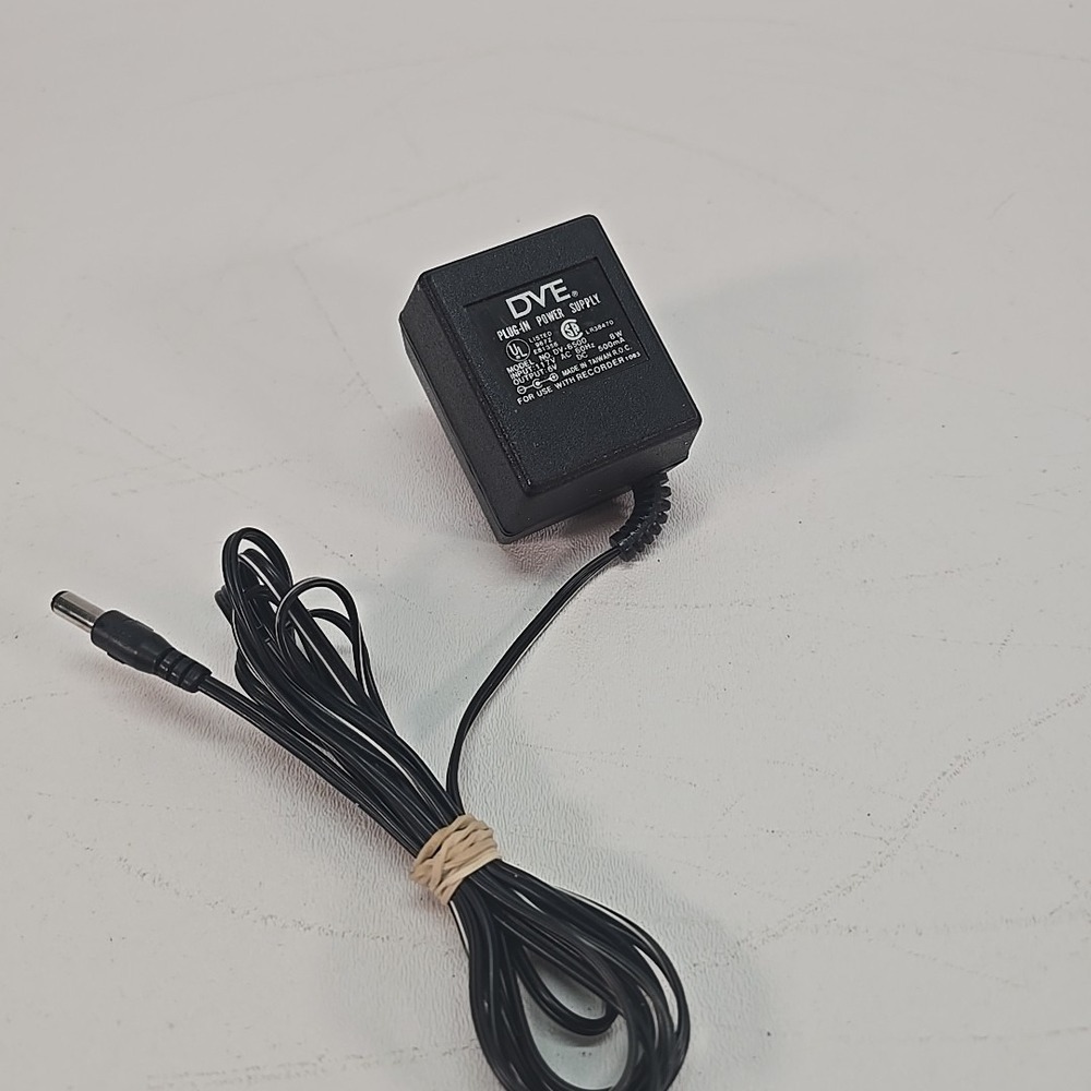Genuine DVE DV-6500 AC Adapter 6V 500mA Power Supply DC  Plug Barrel